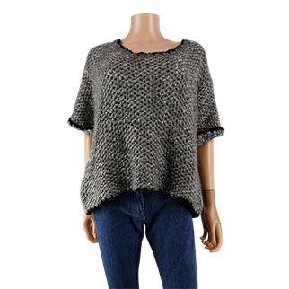 Acheter Pull gris motif ajouré et manches courtes - Femme - Calvin Klein Jeans - Taille S Très bon état - 12,45 € Pull gris motif ajouré et manches courtes - Femme - Calvin Klein Jeans - Taille S Très bon état - reconditionné disponible sur Label Emmaüs